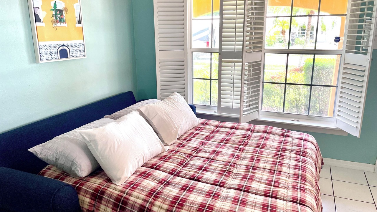 Photo of Bedroom in North Andrews Gardens