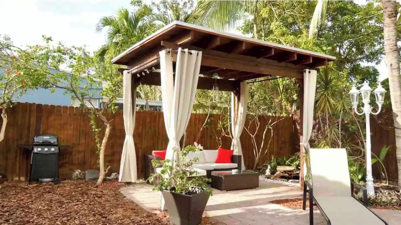 Photo of Patio Balcony in North Andrews Gardens