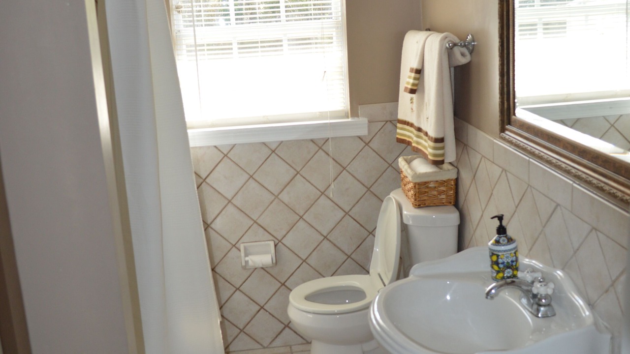 Photo of Bathroom in Green Cove Springs