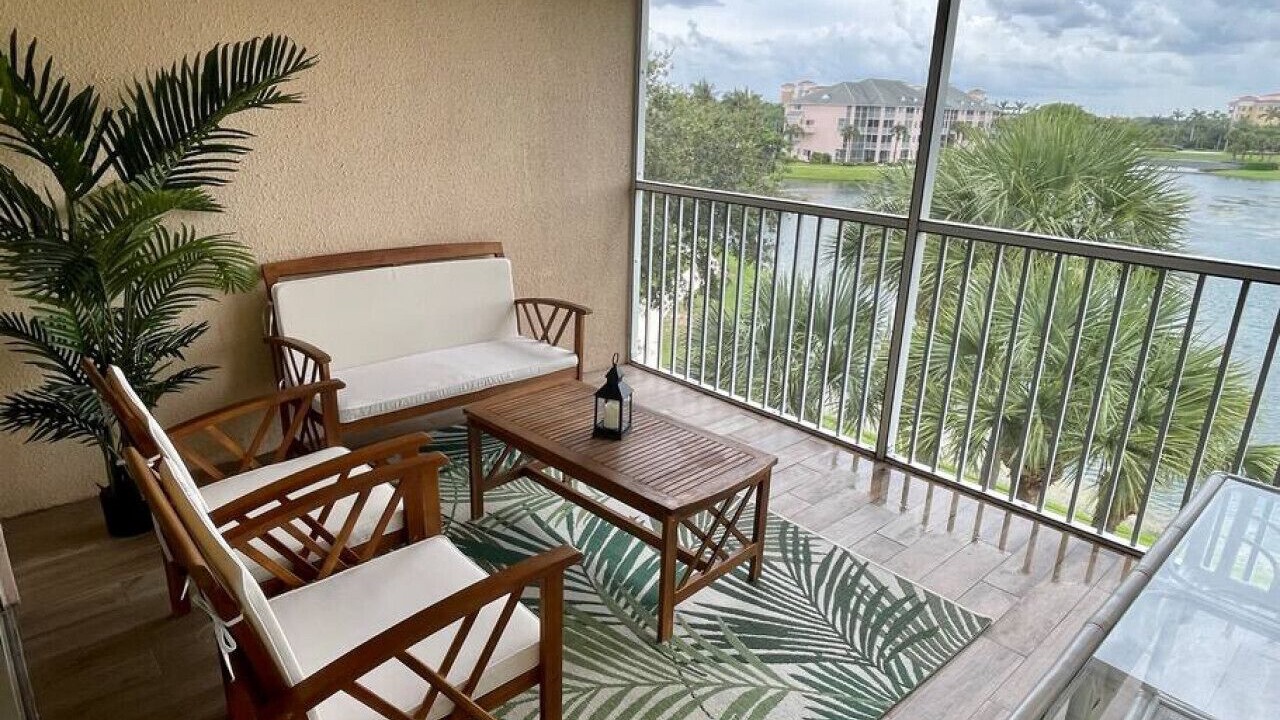 Photo of Outdoor in Jupiter Bay