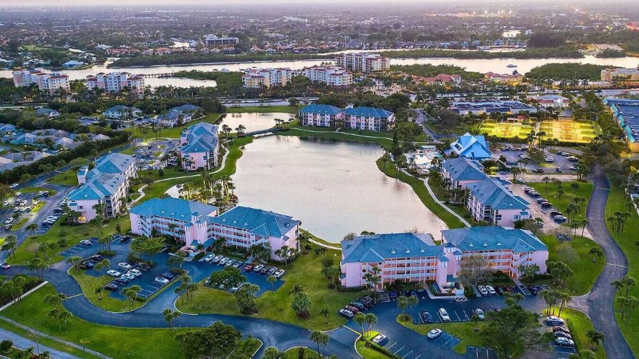 Photo of Outdoor in Jupiter Bay