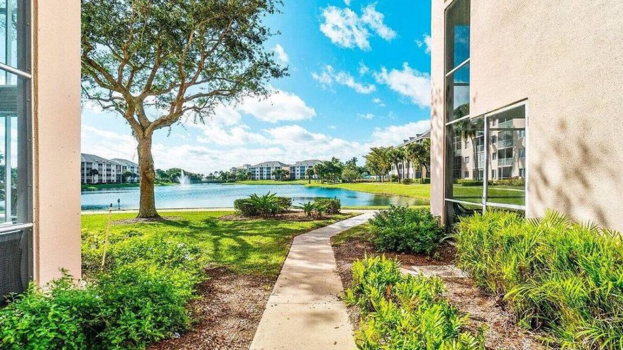 Photo of Outdoor in Jupiter Bay