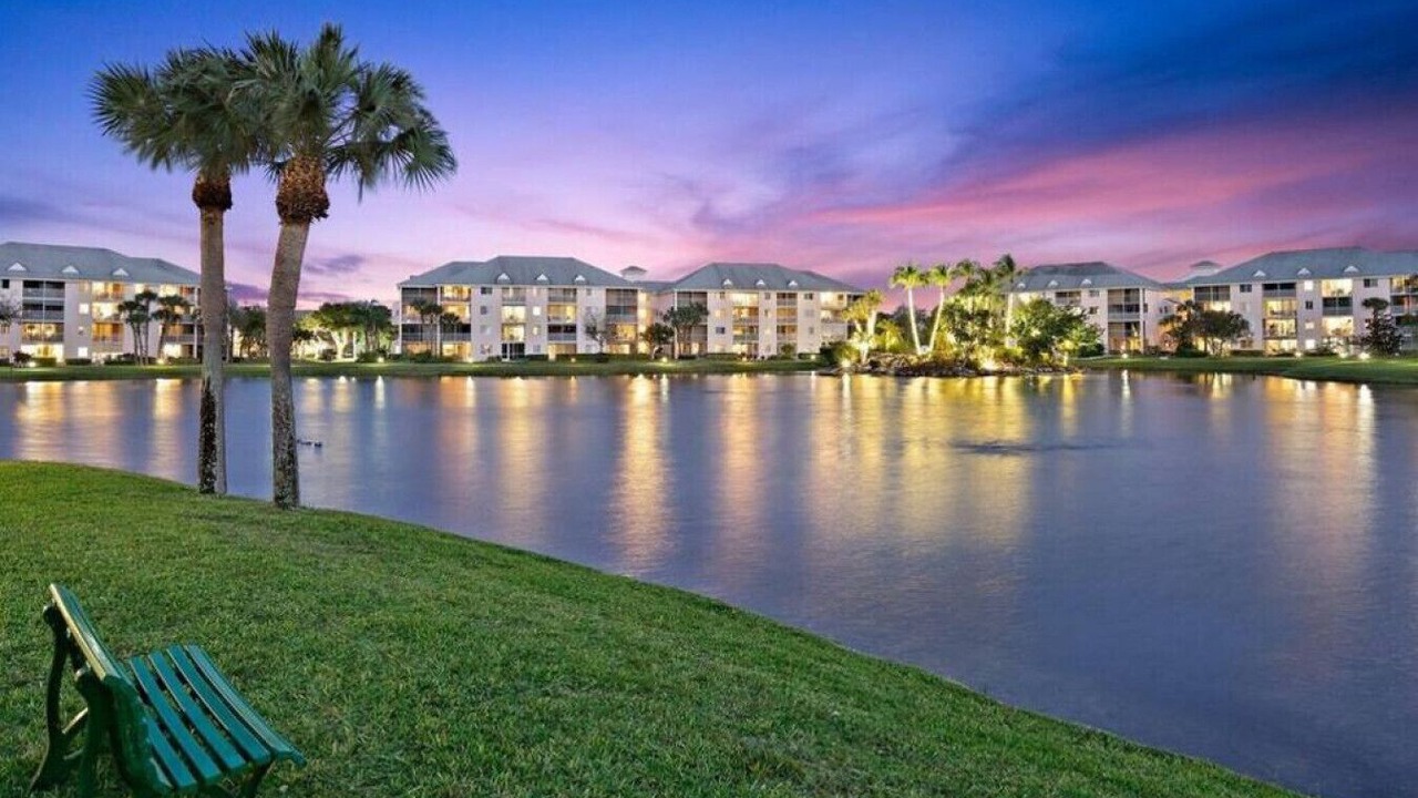 Photo of Outdoor in Jupiter Bay