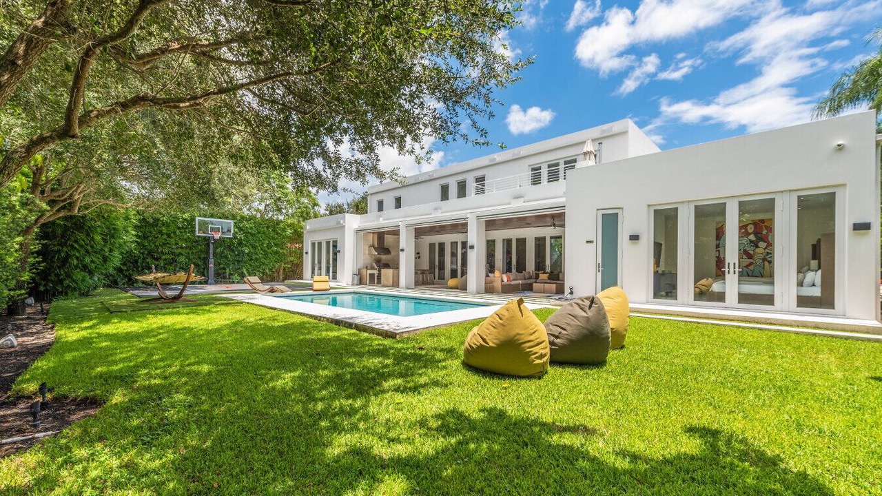 Photo of Outdoor in Coral Gables