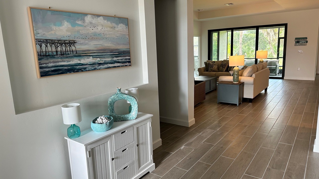 Photo of Livingroom in Gateway