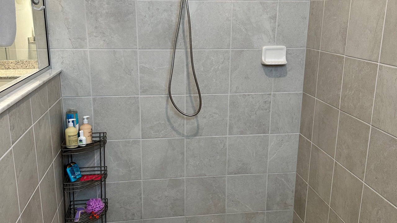 Photo of Bathroom in Gateway