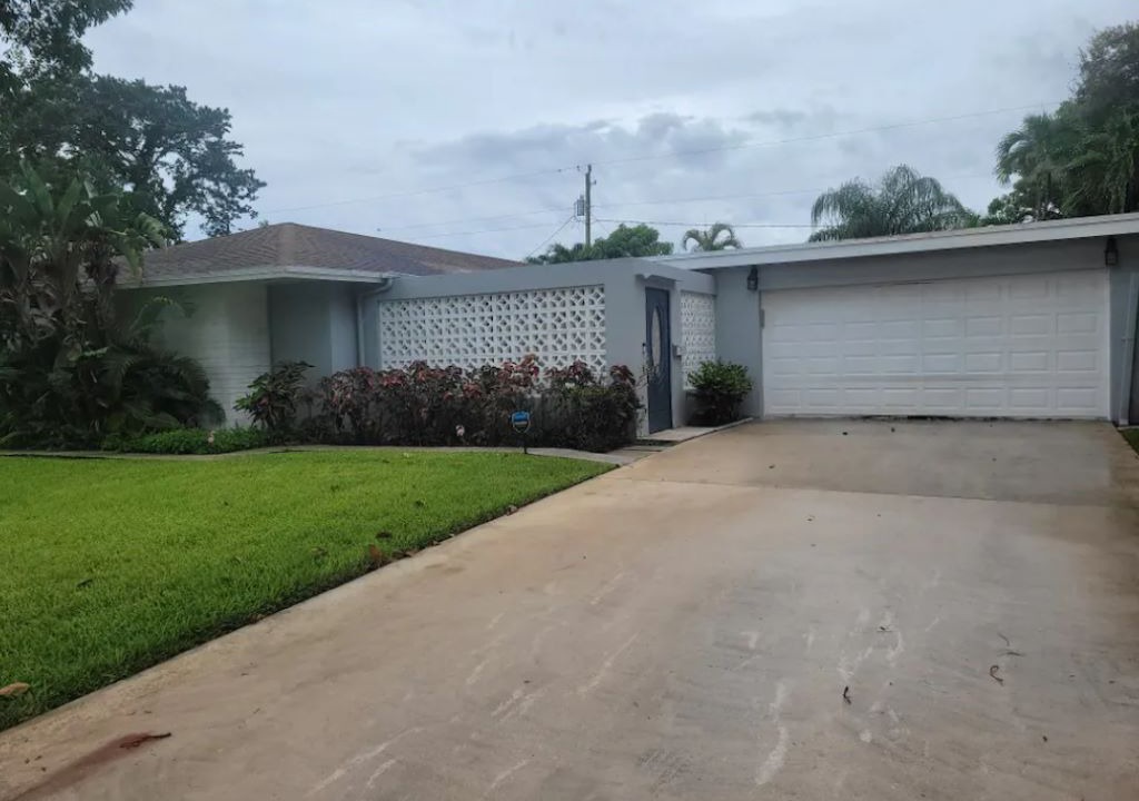 Photo of Outdoor in Palm Beach - West Palm Beach