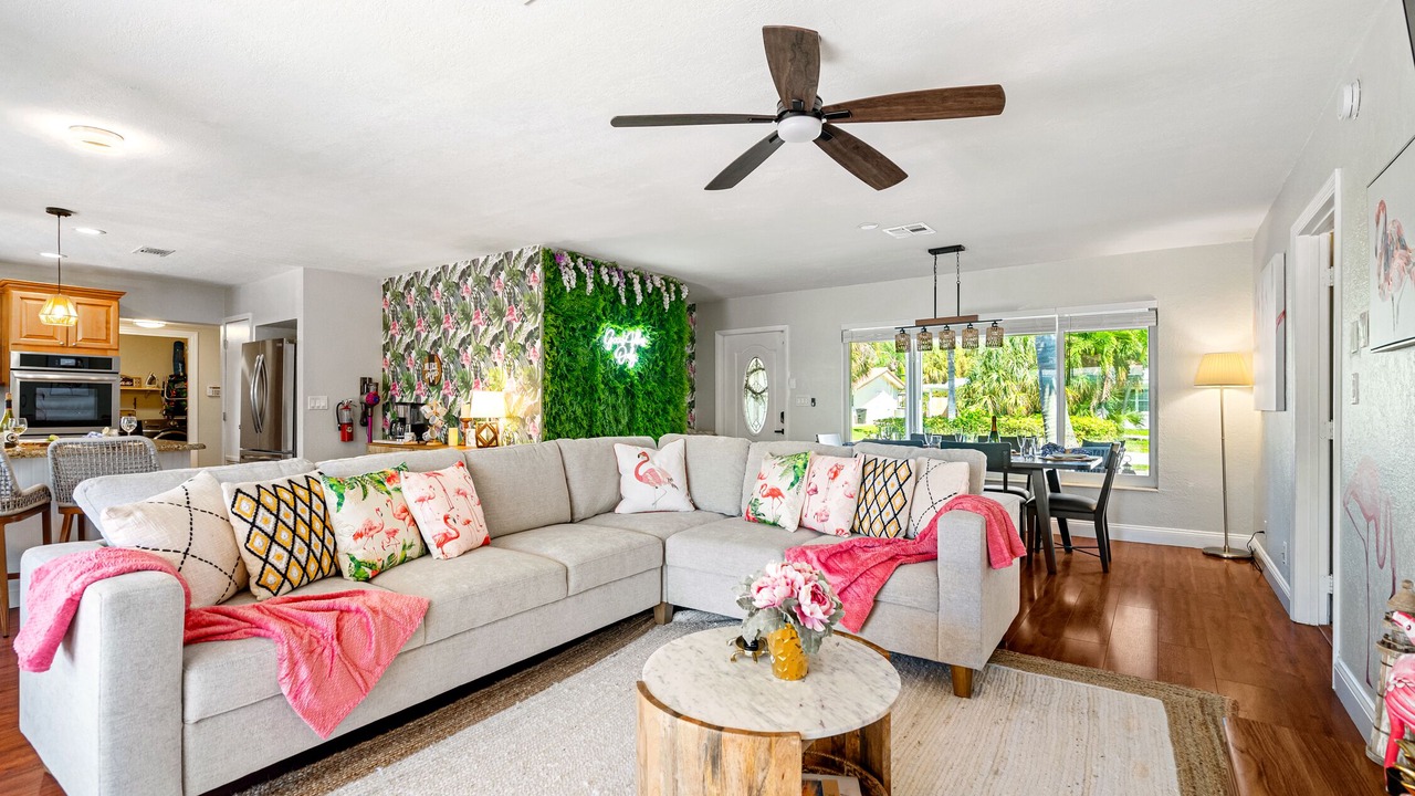 Photo of Livingroom in Lighthouse Point