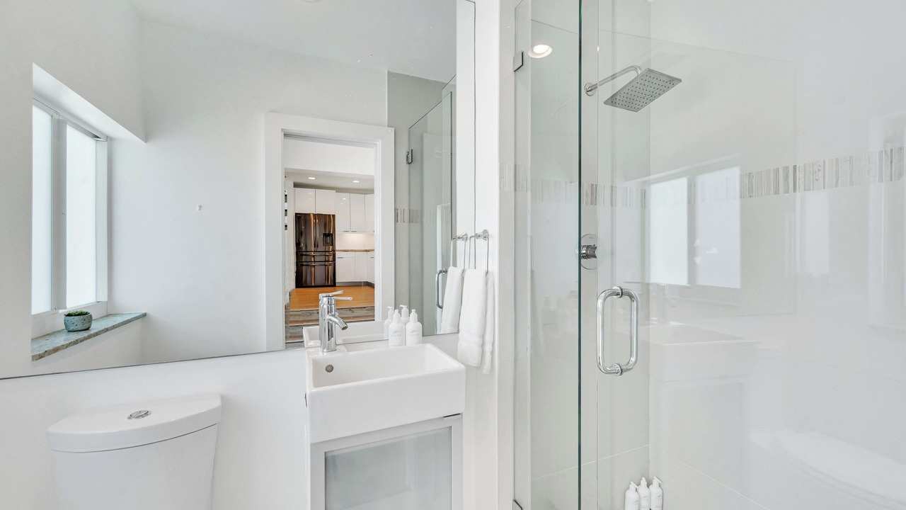 Photo of Bathroom in Victoria Park