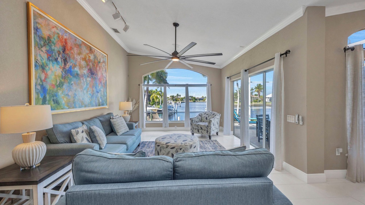 Photo of Bedroom in Burnt Store Isles