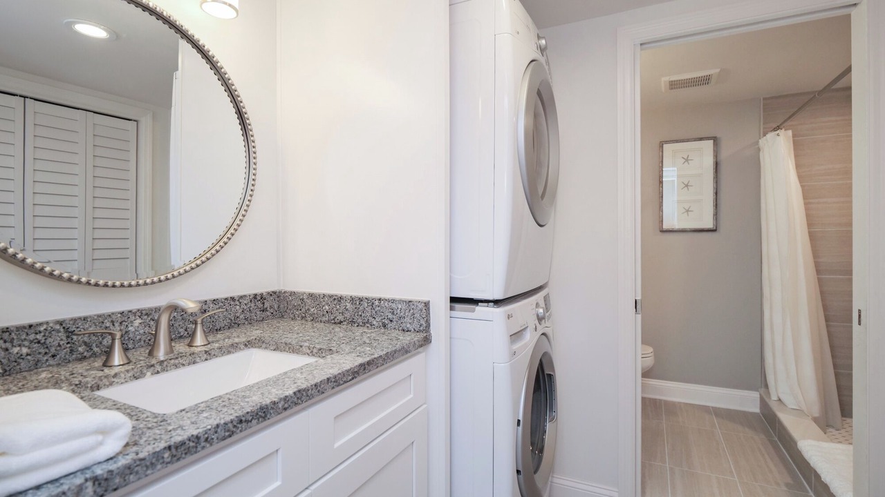 Photo of Bathroom in Sawgrass
