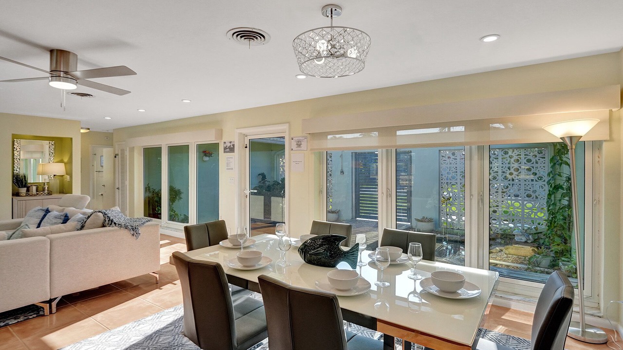 Photo of Others in Coral Ridge Isles