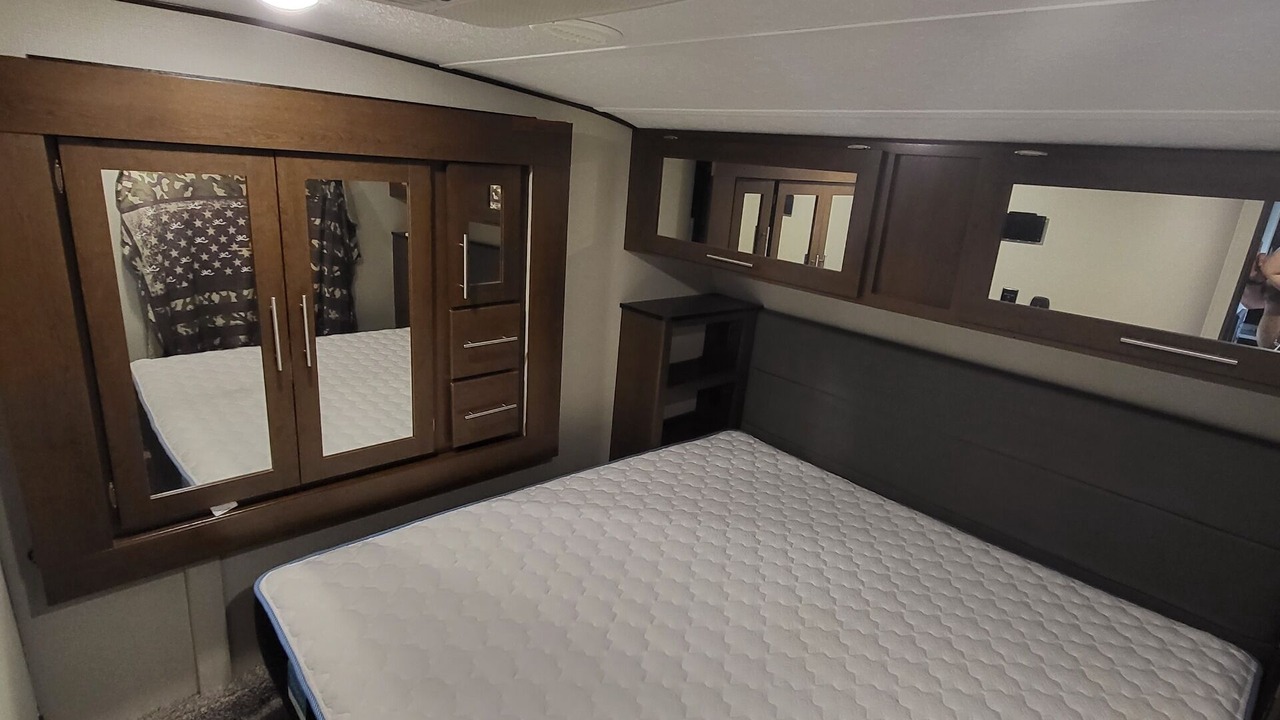 Photo of Bedroom in Harris