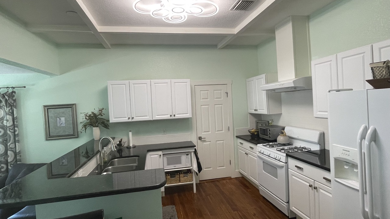 Photo of Kitchen in Historic Uptown
