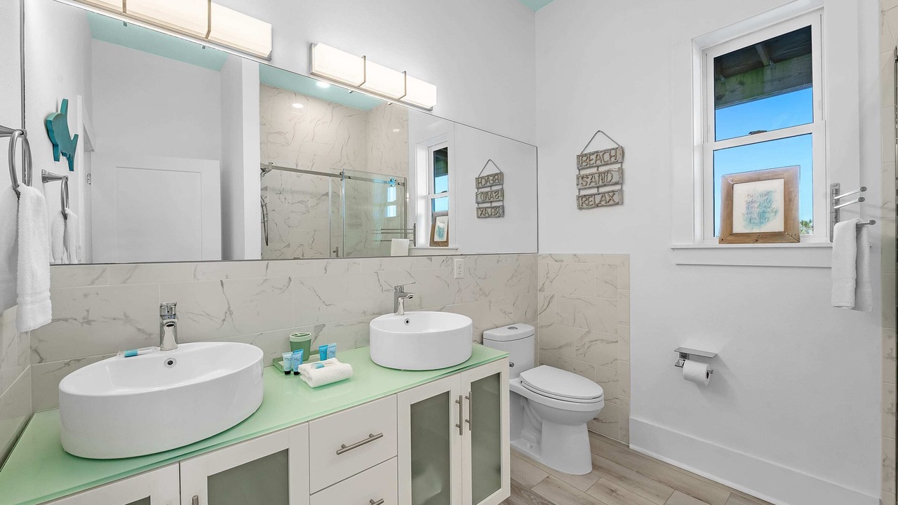 Photo of Bathroom in Perdido Key Coves One