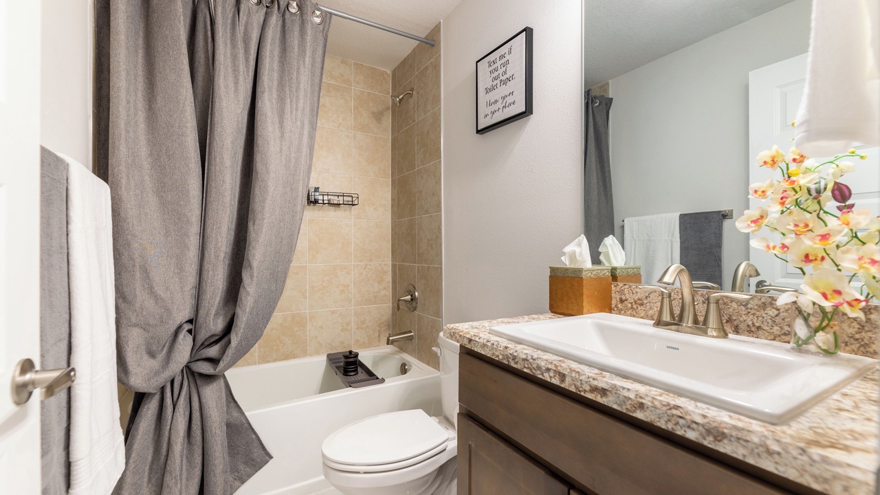 Photo of Bathroom in Port Saint Lucie