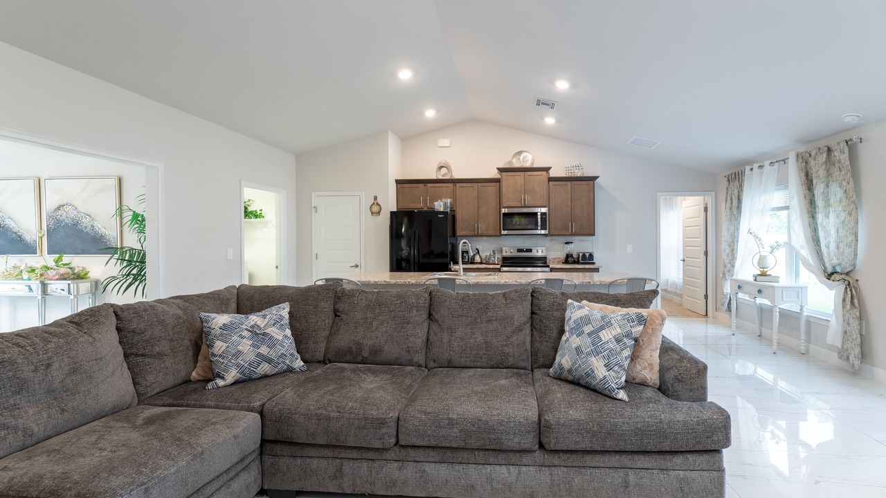 Photo of Livingroom in Port Saint Lucie