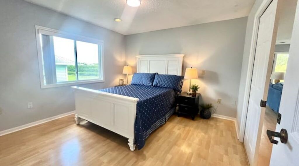 Photo of Bedroom in Tarpon Springs