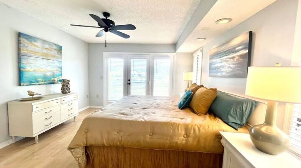 Photo of Bedroom in Tarpon Springs
