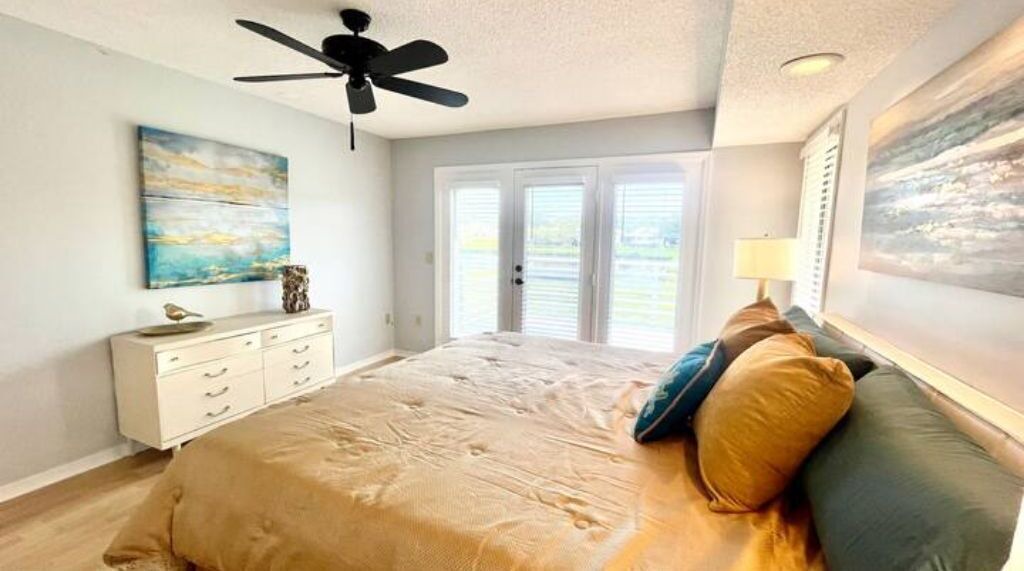 Photo of Bedroom in Tarpon Springs