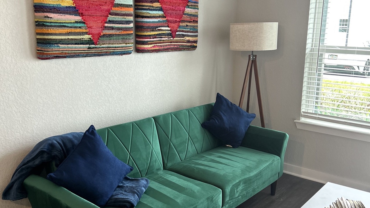 Photo of Livingroom in Doctors Inlet