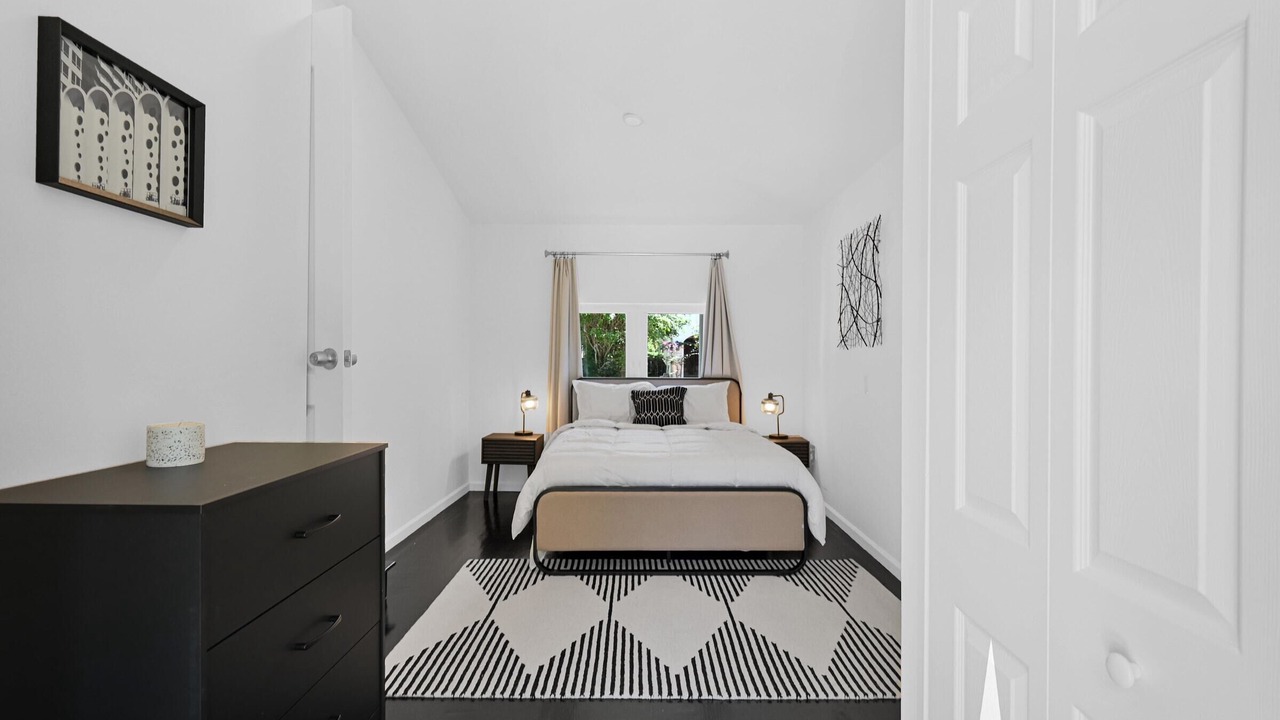 Photo of Bedroom in Southwest Coconut Grove
