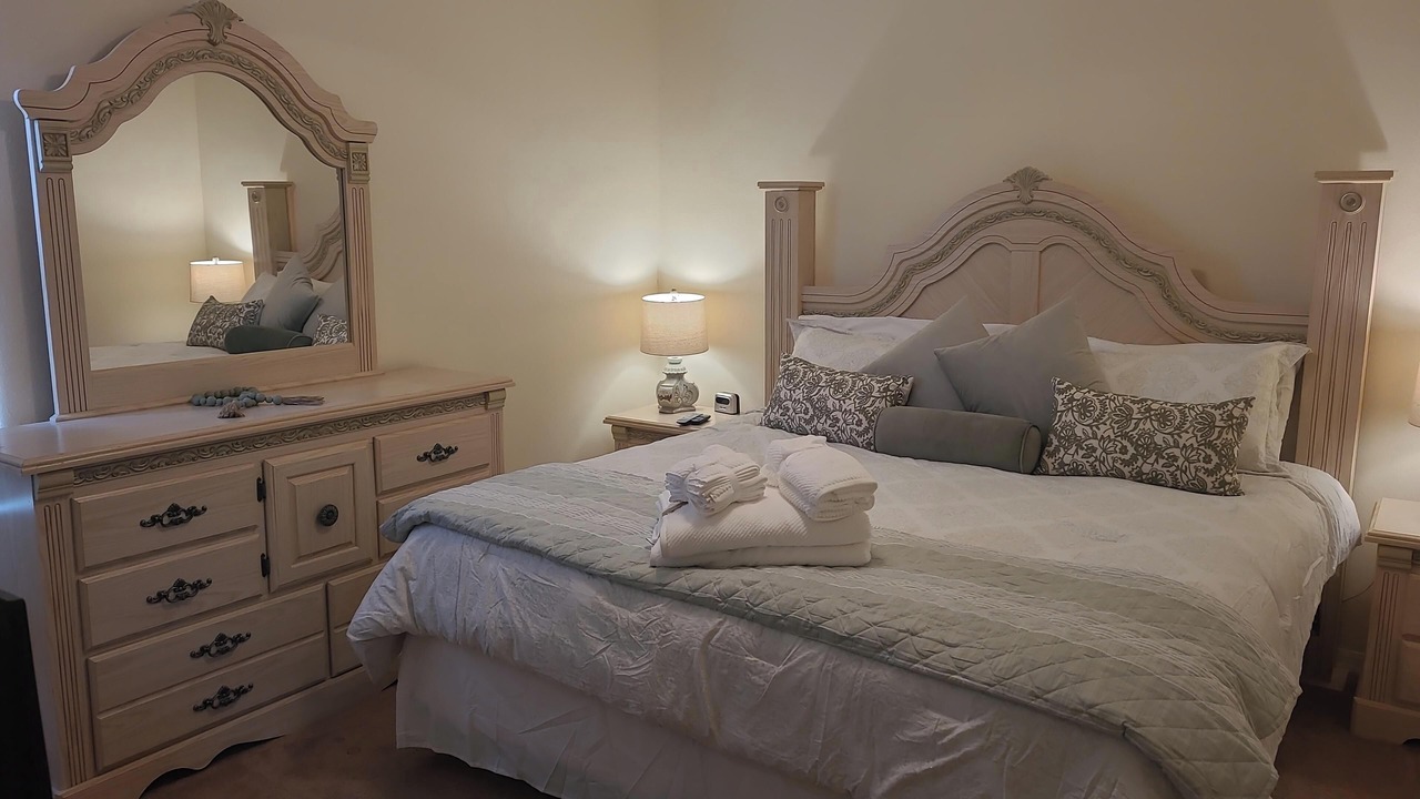 Photo of Bedroom in Sunset Ridge