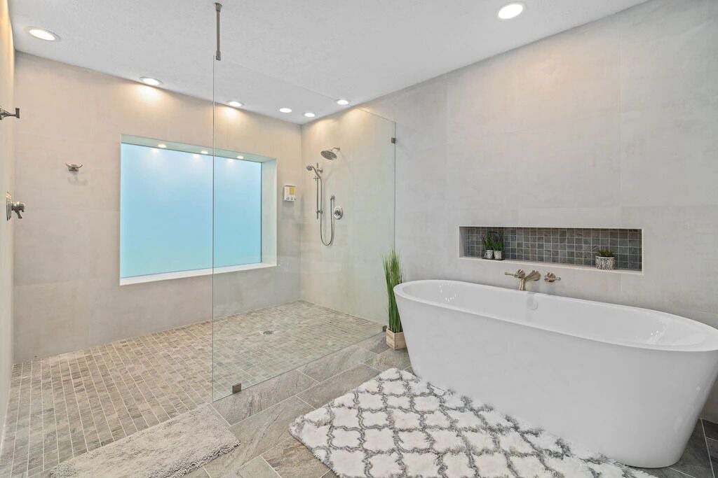 Photo of Bathroom in Thonotosassa