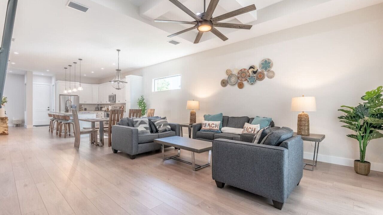 Photo of Livingroom in East Naples
