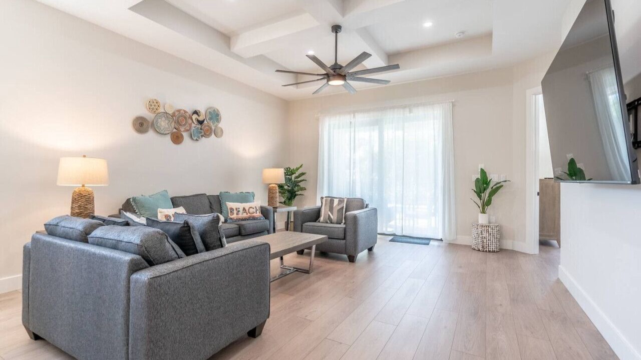 Photo of Livingroom in East Naples