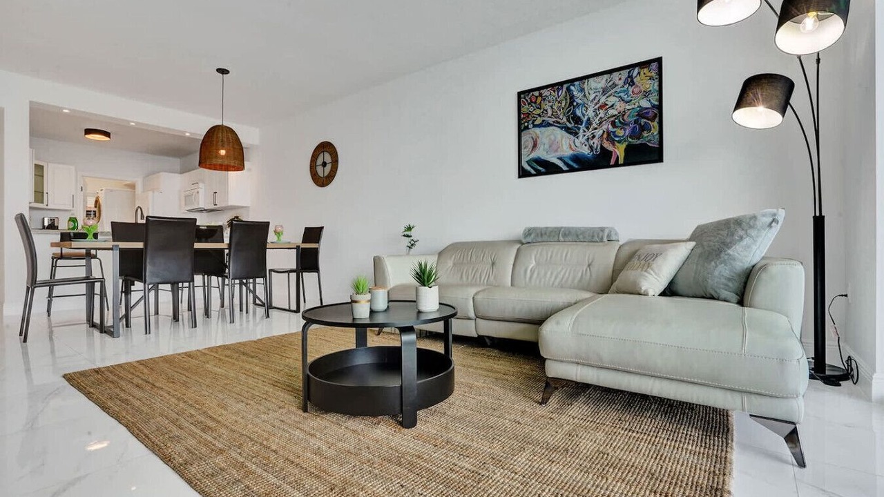 Photo of Livingroom in Sunny Isles Beach