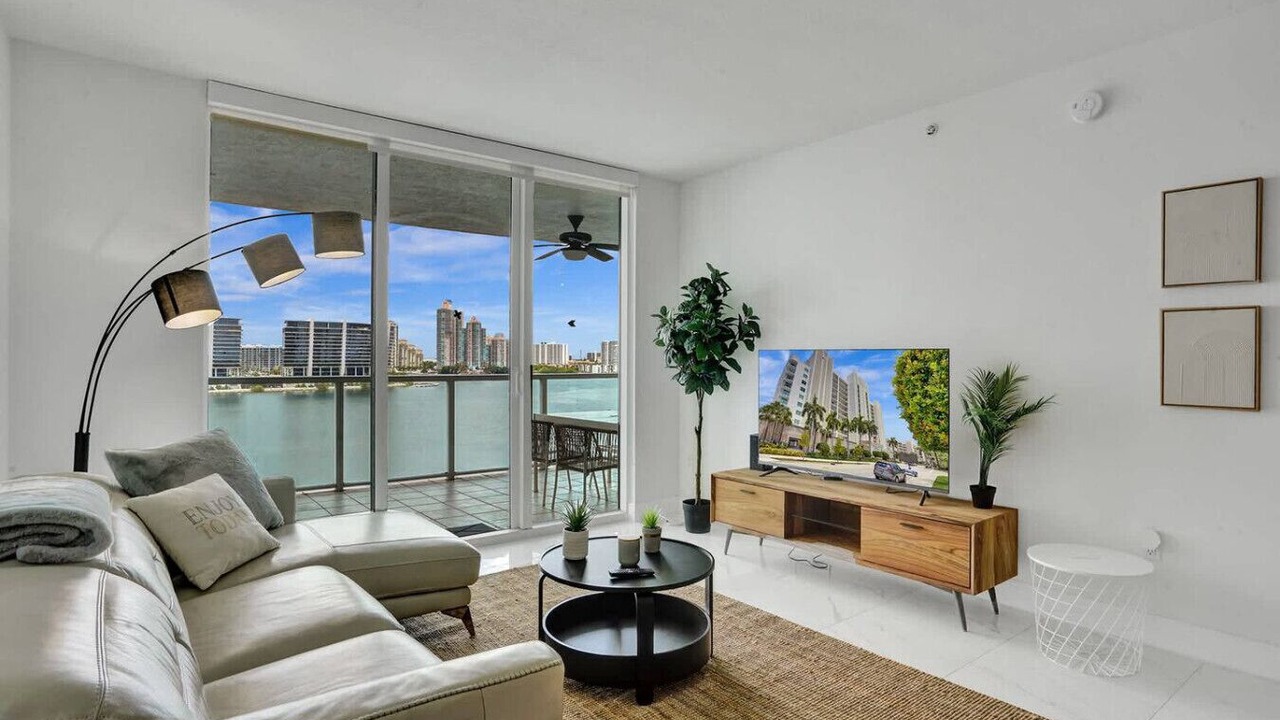 Photo of Livingroom in Sunny Isles Beach
