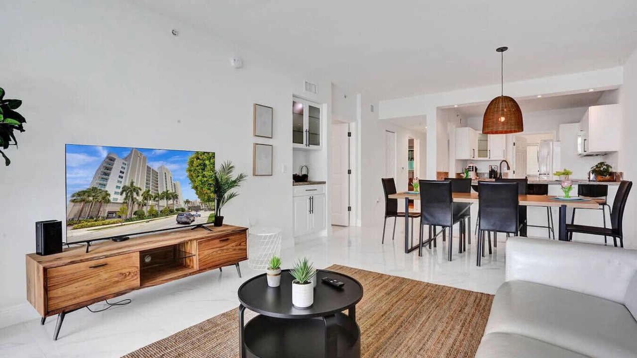 Photo of Livingroom in Sunny Isles Beach