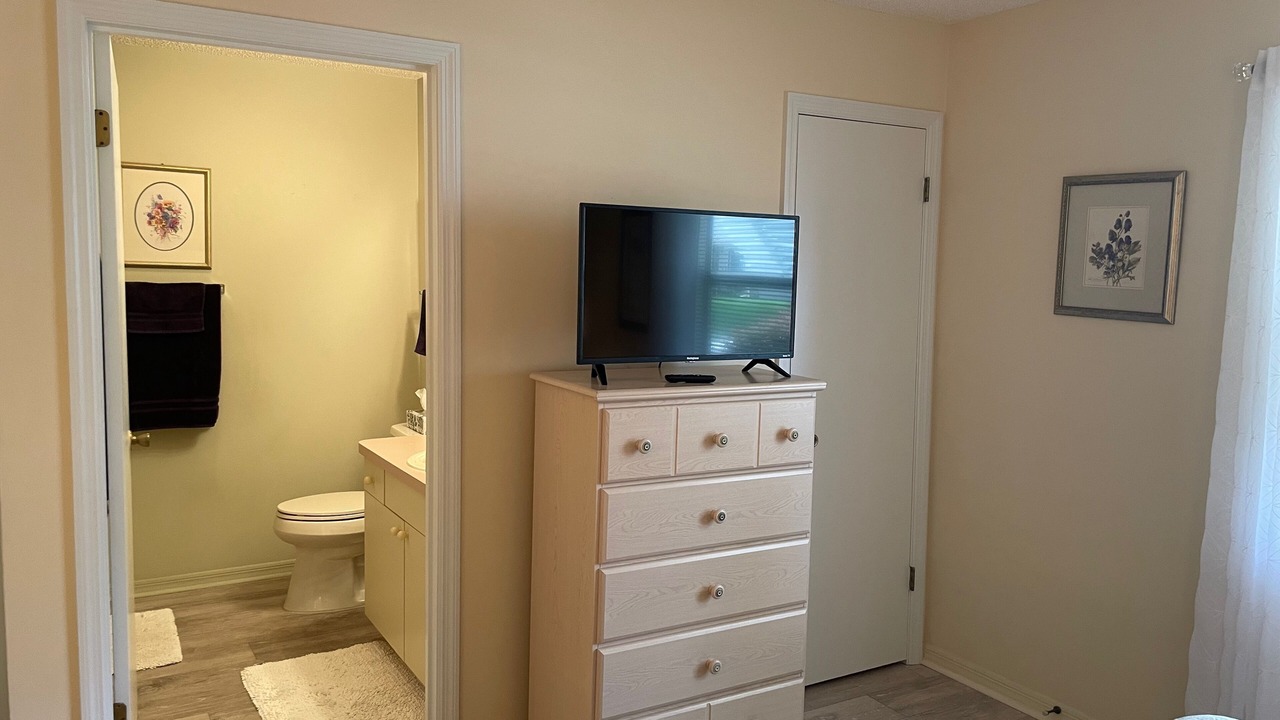 Photo of Bedroom in Silver Lake