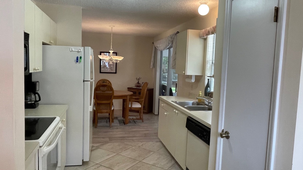 Photo of Kitchen in Silver Lake