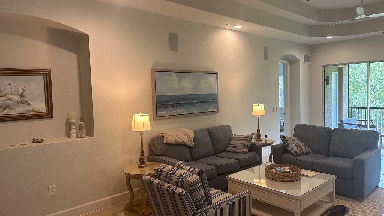 Photo of Livingroom in Naples