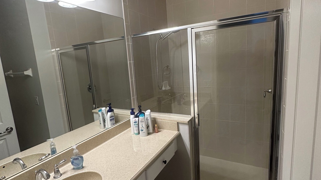 Photo of Bathroom in Naples