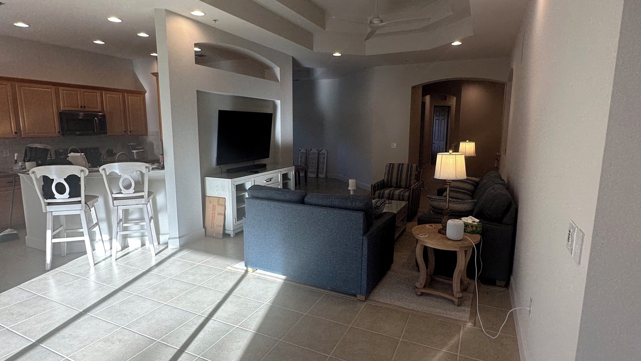 Photo of Livingroom in Naples