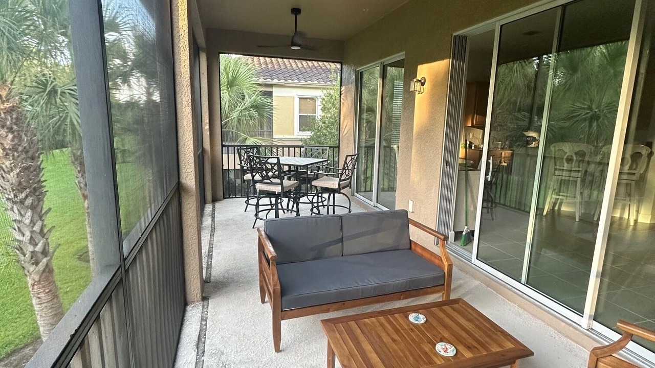 Photo of Patio Balcony in Naples