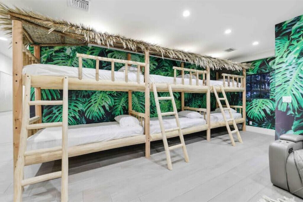 Photo of Bedroom in Colee Hammock