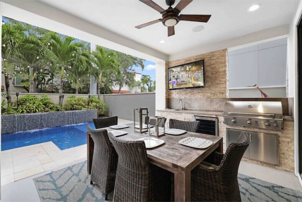 Photo of Outdoor in Colee Hammock