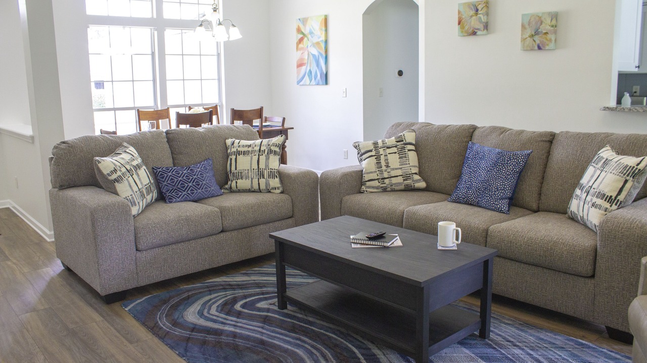 Photo of Livingroom in Northside