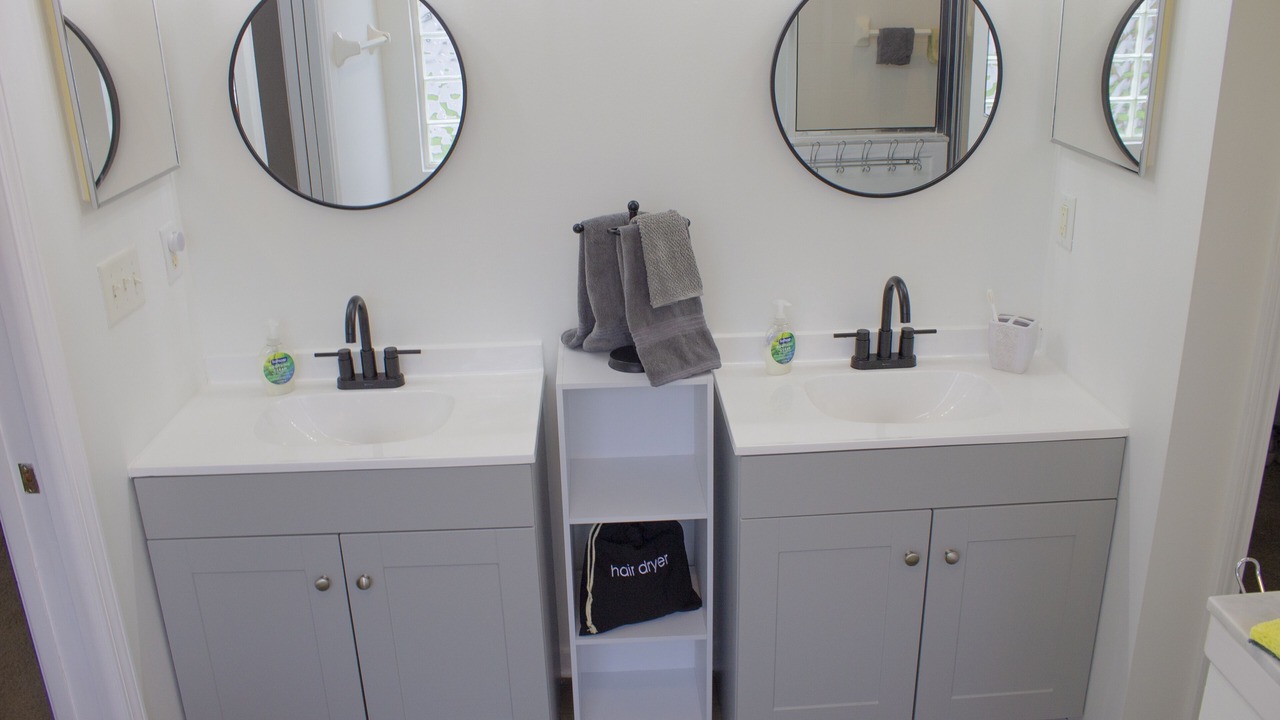 Photo of Bathroom in Northside