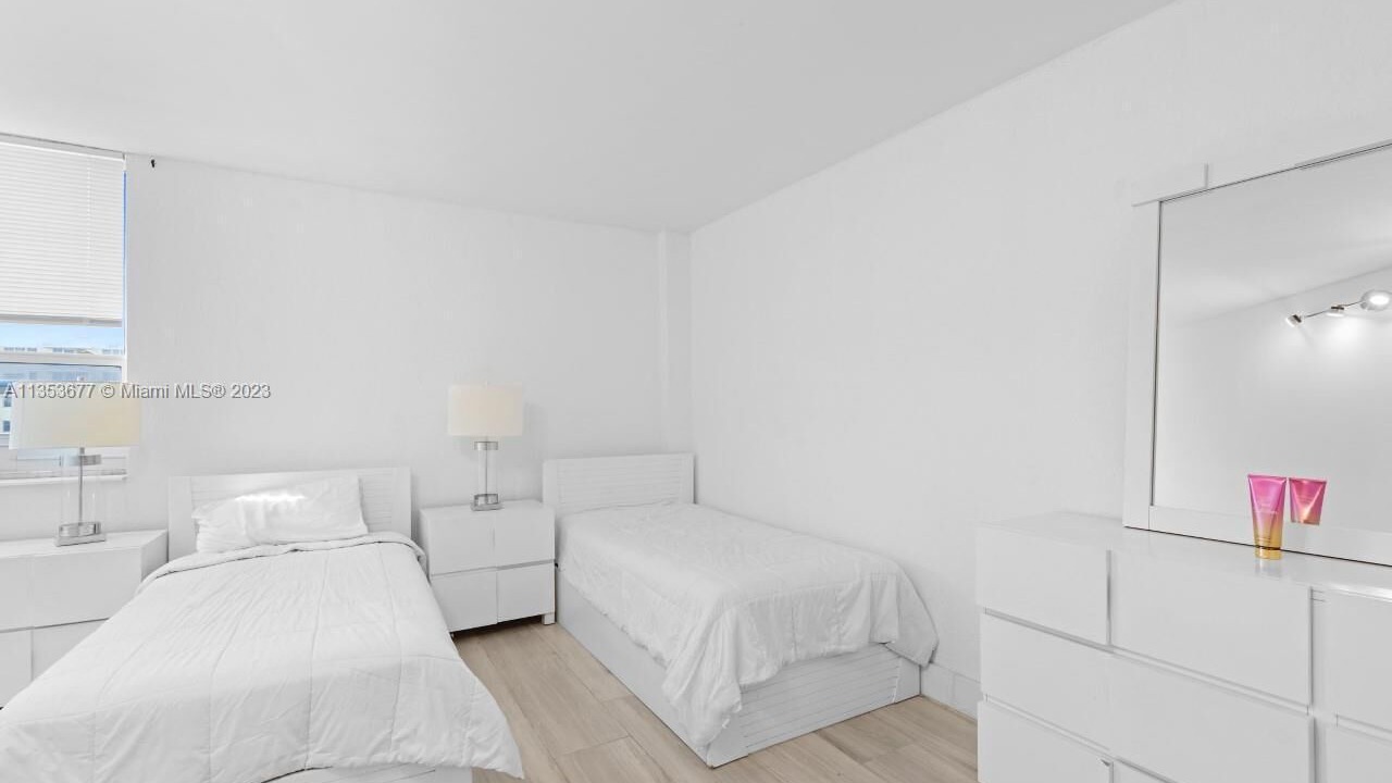 Photo of Bedroom in West Avenue