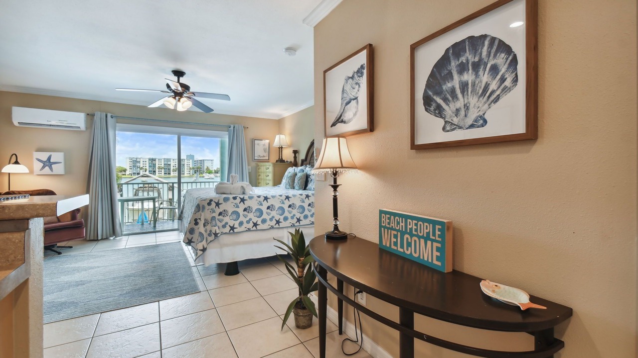 Photo of Bedroom in Bay Esplanade