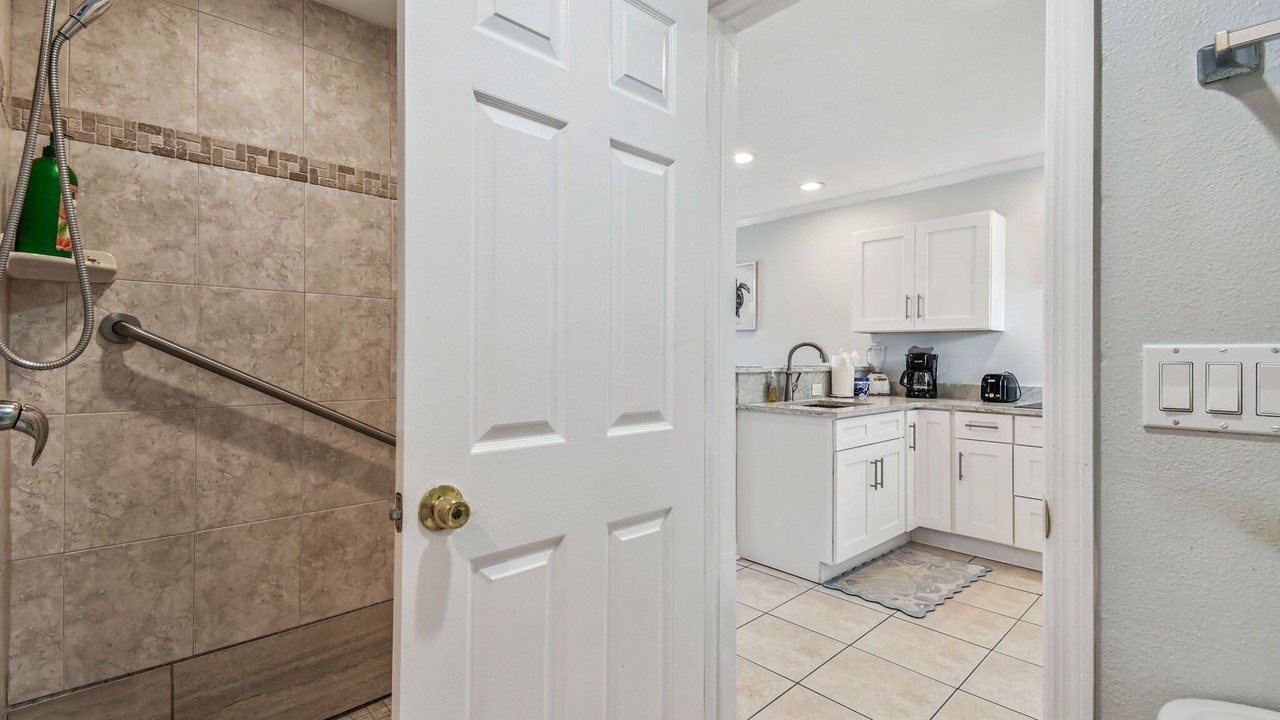 Photo of Bathroom in Bay Esplanade