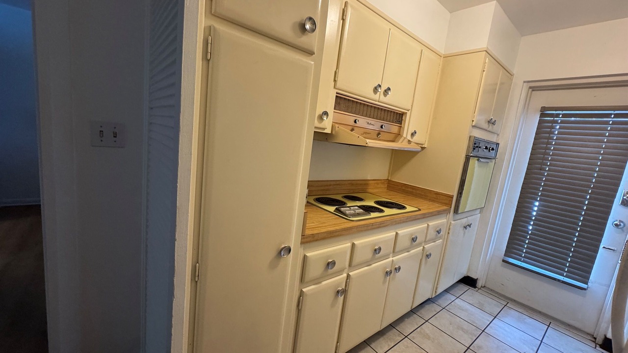 Photo of Kitchen in South Eola