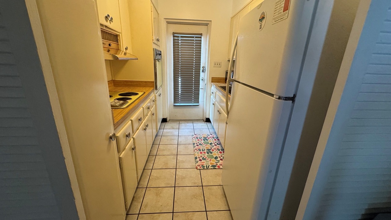 Photo of Kitchen in South Eola