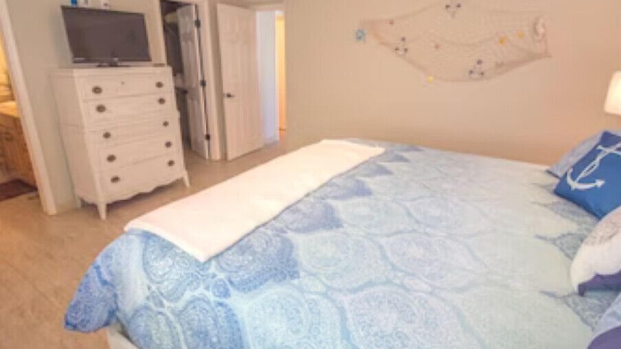 Photo of Bedroom in Signal Cove