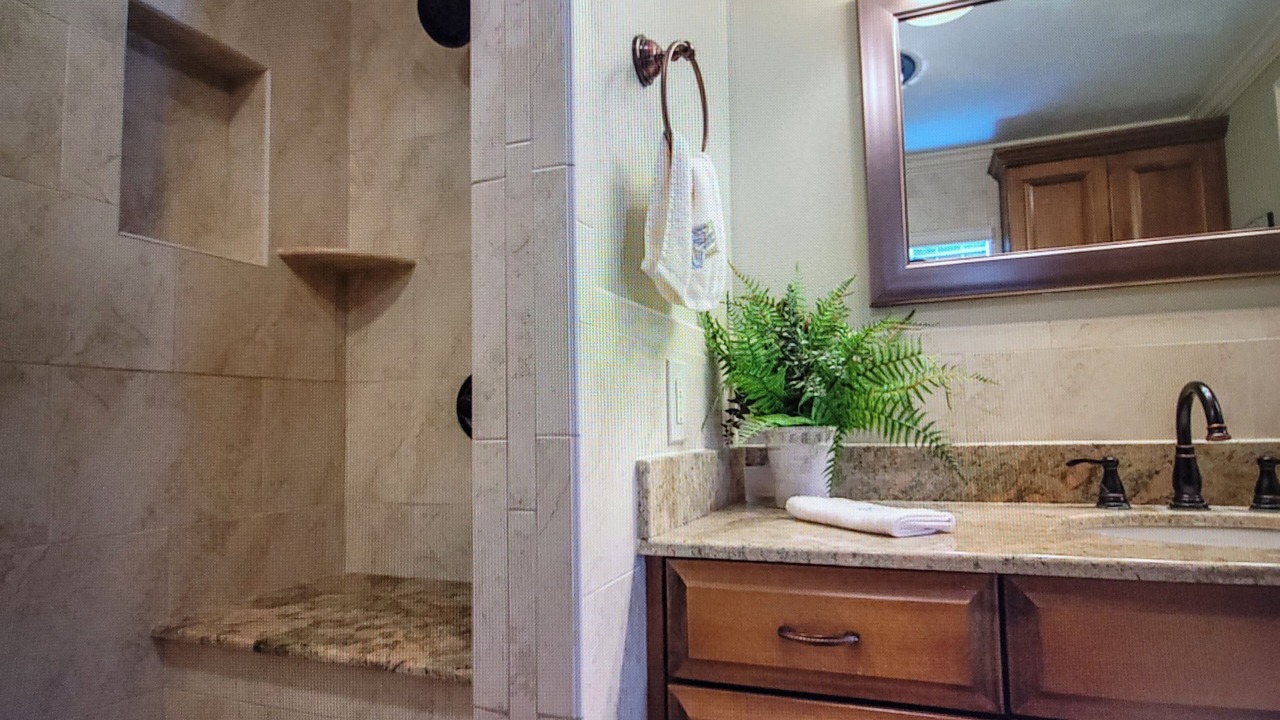 Photo of Bathroom in Signal Cove